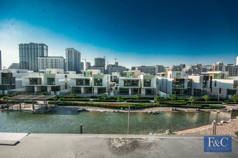 Villa in Dubai Hills Estate, Dubai 5 bedrooms, 921 sq.m. № 103335 - photo 5