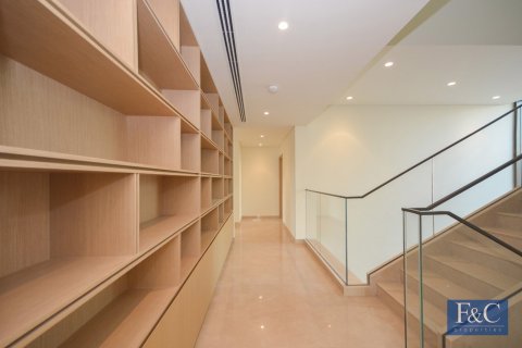 Villa in Dubai Hills Estate, Dubai 5 bedrooms, 921 sq.m. № 103335 - photo 20