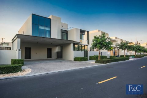 Villa in Dubai Hills Estate, Dubai 5 bedrooms, 921 sq.m. № 103335 - photo 9