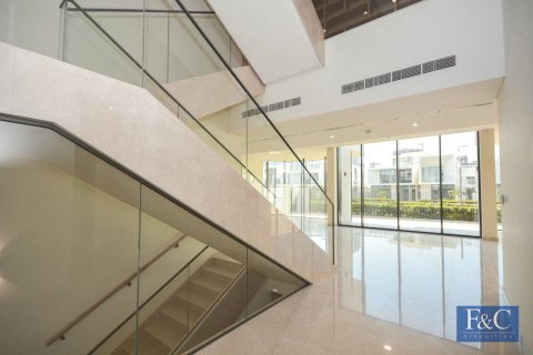 Villa in Dubai Hills Estate, Dubai 5 bedrooms, 921 sq.m. № 103335 - photo 8