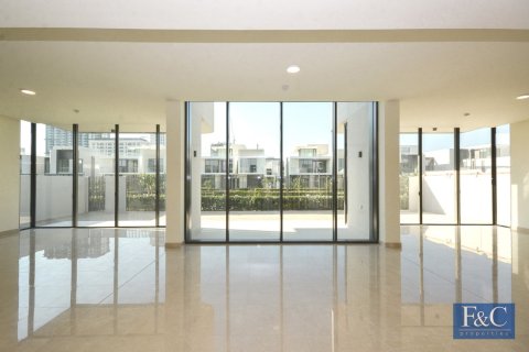 Villa in Dubai Hills Estate, Dubai 5 bedrooms, 921 sq.m. № 103335 - photo 11