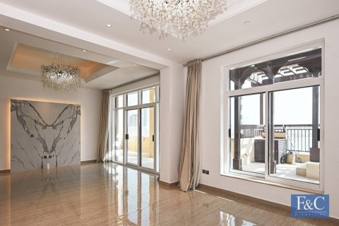 Penthouse in The Fairmont Palm Residences, Palm Jumeirah, Dubai 4 bedrooms, 430 sq.m. № 103336 - photo 18