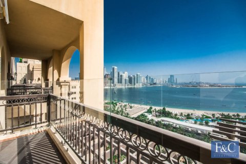 Penthouse in The Fairmont Palm Residences, Palm Jumeirah, Dubai 4 bedrooms, 430 sq.m. № 103336 - photo 13