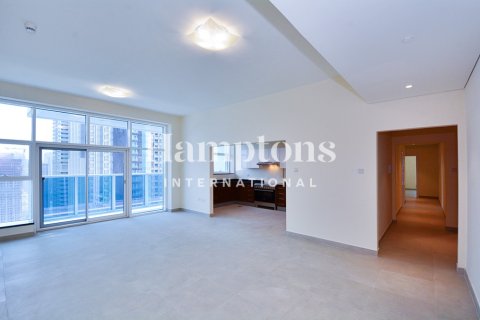 Снять в аренду квартиру в Marina Arcade Tower, Дубай Марина, Дубай: 2 спальни, 112.87714500м², № 103051 - фото 11