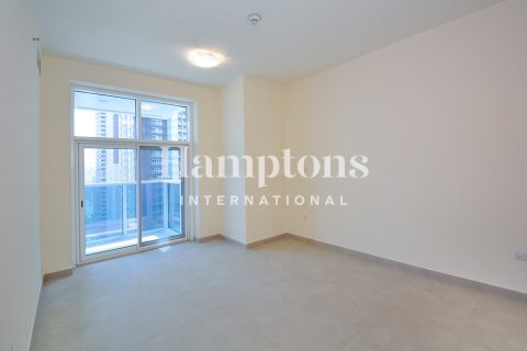 Снять в аренду квартиру в Marina Arcade Tower, Дубай Марина, Дубай: 2 спальни, 112.87714500м², № 103051 - фото 12