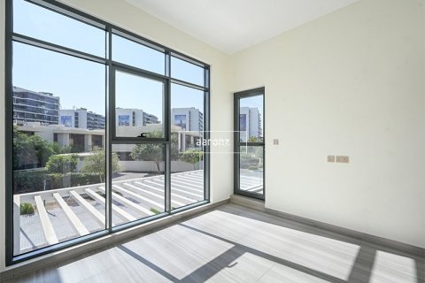 Villa in Dubai 4 bedrooms, 228.7 sq.m. № 16890 - photo 8
