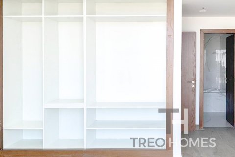 Apartment in Jumeirah Village Circle, Dubai 2 bedrooms, 130 sq.m. № 16886 - photo 8