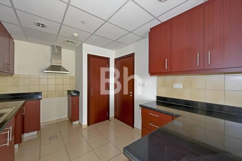 Apartment in Jumeirah Beach Residence, Dubai 2 bedrooms, 120 sq.m. № 57006 - photo 8
