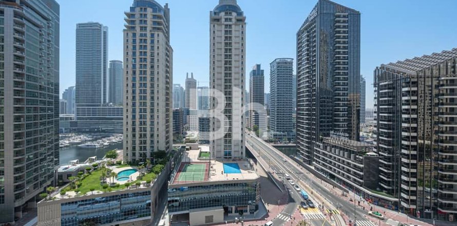 Квартира в Джумейра Бич Резиденс, Дубай, 1 спальня, 109м², № 57007