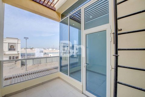 Adosado en Al Furjan, Dubai, 3 dormitorios, 177 m², № 57008 - foto 4