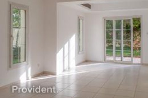 Villa in The Springs, Dubai 3 bedrooms, 344.2 sq.m. № 2170 - photo 4