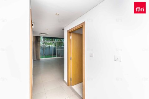 Adosado en Dubai, 3 dormitorios, 187.7 m², № 55844 - foto 10