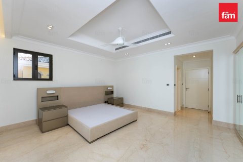 Снять в аренду виллу в Пальме Джумейре, Дубай: 5 спален, 680.6м², № 55857 - фото 8
