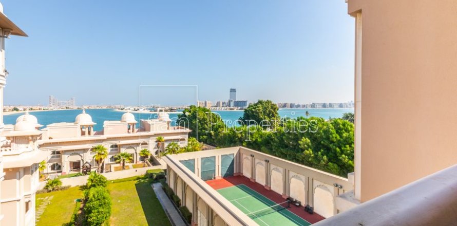 Квартира в Пальме Джумейре, Дубай, 2 спальни, 153.1м², № 134856