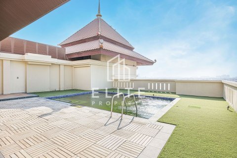 Ático en Dubai, 4 dormitorios, 677 m², № 85571 - foto 8