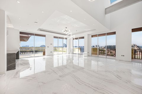 Ático en Dubai, 4 dormitorios, 677 m², № 85571 - foto 12