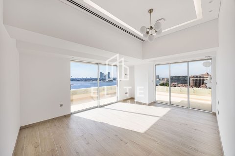 Ático en Dubai, 4 dormitorios, 677 m², № 85571 - foto 27