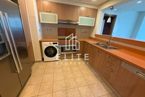 Apartment in Marina Residences, Palm Jumeirah, Dubai 2 bedrooms, 162 sq.m. № 85500 - photo 7