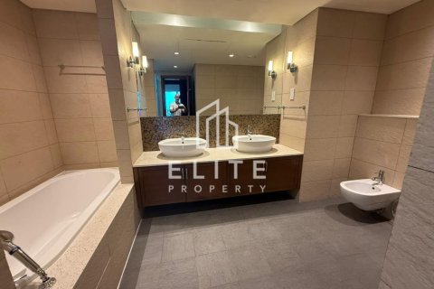 Apartment in Marina Residences, Palm Jumeirah, Dubai 2 bedrooms, 162 sq.m. № 85500 - photo 10