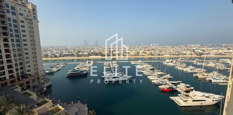 Apartment in Marina Residences, Palm Jumeirah, Dubai 2 bedrooms, 162 sq.m. № 85500