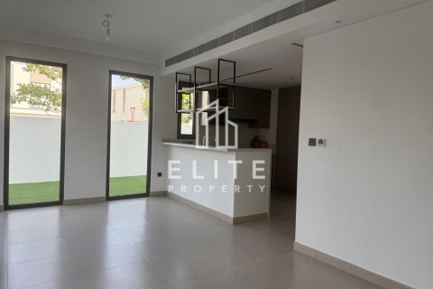 Villa in Dubai 4 bedrooms № 85512 - photo 9