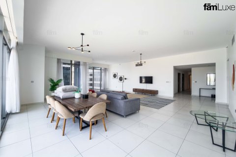 Apartment in Downtown Dubai (Downtown Burj Dubai), Dubai 3 bedrooms, 245 sq.m. № 94985 - photo 23