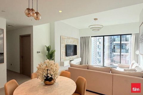 Снять в аренду квартиру в Дубае: 2 спальни, 109.1м², № 94987 - фото 8