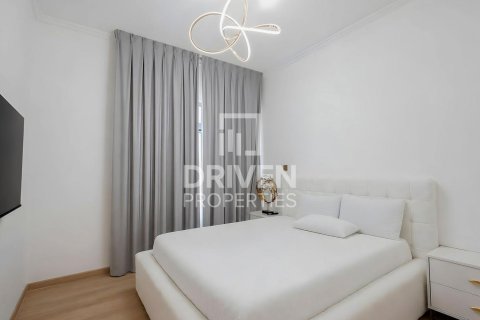 Apartment in The Residences, Downtown Dubai (Downtown Burj Dubai), Dubai 2 bedrooms, 125.42 sq.m. № 140702 - photo 7
