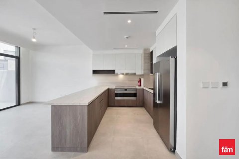 Townhouse in Dubai 3 bedrooms, 200.5 sq.m. № 64057 - photo 1