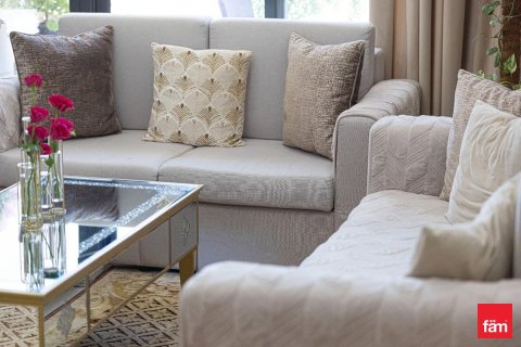 Apartment in Dubai 2 bedrooms, 110.6 sq.m. № 83634 - photo 9