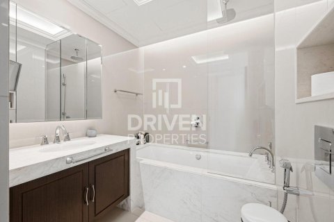 Apartment in The Address Residence Fountain Views, Downtown Dubai (Downtown Burj Dubai), Dubai 1 bedroom, 78.22 sq.m. № 129928 - photo 7