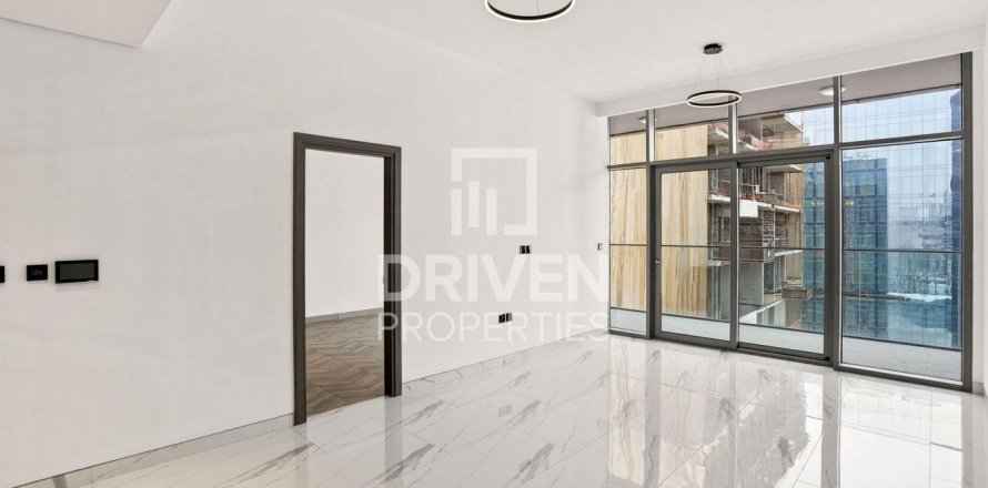 Apartment in Business Bay, Dubai 1 bedroom, 90.21 sq.m. № 129942