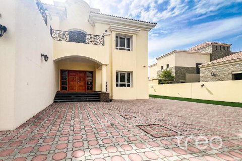 Villa in Hacienda, The Villa, Dubai 6 bedrooms, 789.68 sq.m. № 136323 - photo 28