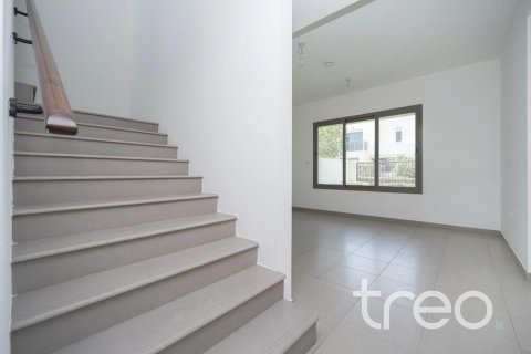 Villa in Noor Townhouses, Town Square, Dubai 3 bedrooms, 196.77 sq.m. № 136273 - photo 10