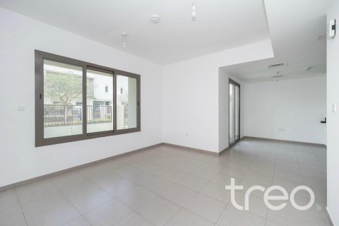Villa in Noor Townhouses, Town Square, Dubai 3 bedrooms, 196.77 sq.m. № 136273 - photo 9