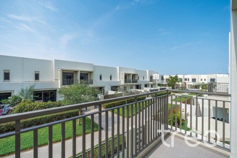 Villa in Noor Townhouses, Town Square, Dubai 3 bedrooms, 196.77 sq.m. № 136273 - photo 19