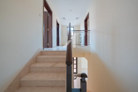 Villa en Dubai, 3 dormitorios, 264 m², № 98011 - foto 20