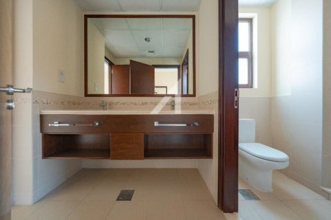 Villa en Dubai, 3 dormitorios, 264 m², № 98011 - foto 9