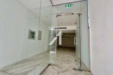 Propiedad comercial en Al Barsha, Dubai, 54 m², № 98013 - foto 3