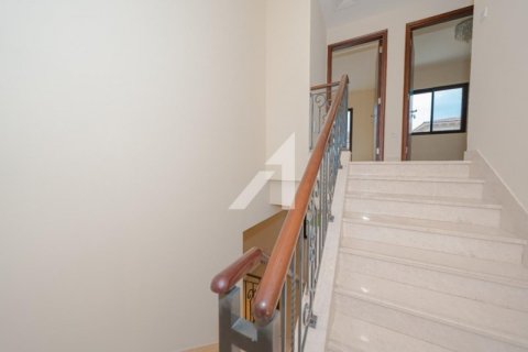 Villa en Dubai, 3 dormitorios, 226.6 m², № 13253 - foto 8