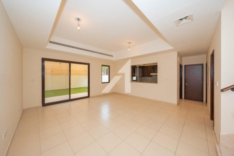 Villa en Dubai, 3 dormitorios, 226.6 m², № 13253 - foto 1