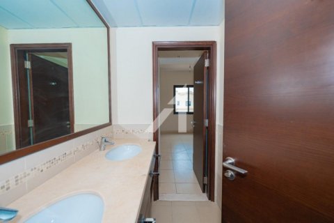 Villa en Dubai, 3 dormitorios, 226.6 m², № 13253 - foto 21