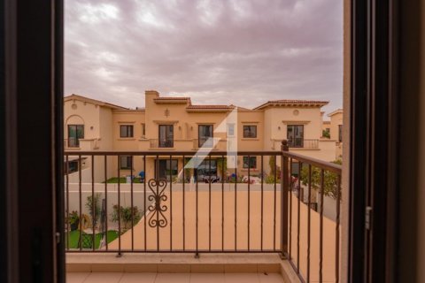 Villa en Dubai, 3 dormitorios, 226.6 m², № 13253 - foto 18