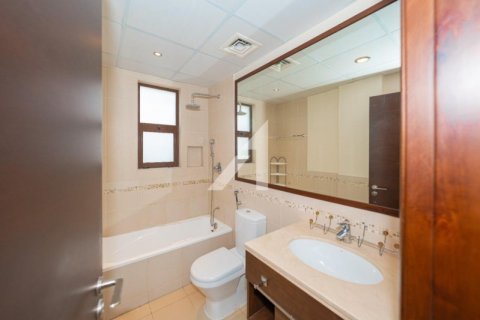 Villa en Dubai, 3 dormitorios, 226.6 m², № 13253 - foto 13