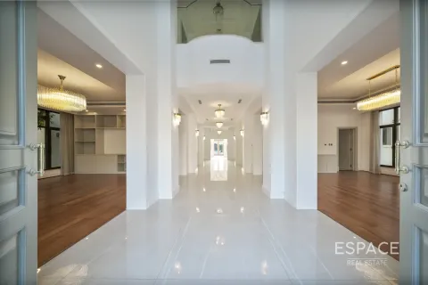 Villa à Palm Jumeirah, Dubai, 5 chambres, 743 m², № 61848 - photo 4