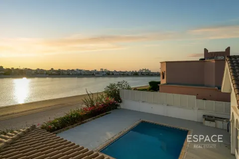 Villa à Palm Jumeirah, Dubai, 5 chambres, 743 m², № 61848 - photo 16