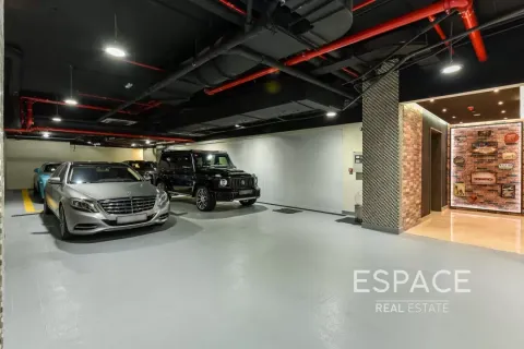 Купить виллу в Emirates Hills, Дубай: 6 спален, 2973м², № 61857 - фото 12