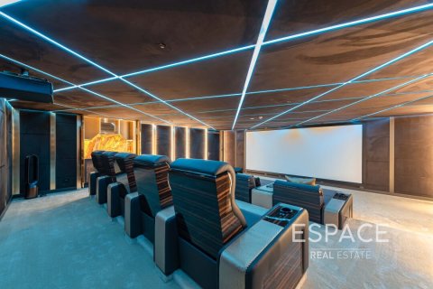 Купить виллу в Emirates Hills, Дубай: 6 спален, 2973м², № 61857 - фото 16