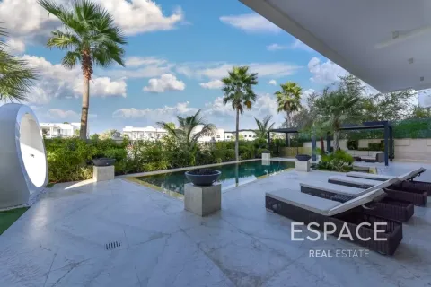 Villa in Emirates Hills, Dubai 6 bedrooms, 2973 sq.m. № 61857 - photo 21