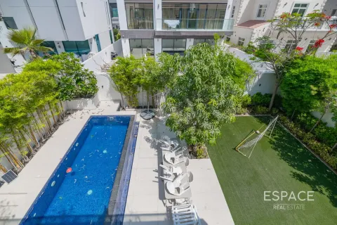 Купить виллу в Jumeirah Park, Дубай: 5 спален, 480м², № 61859 - фото 16